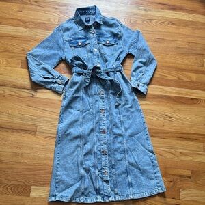 GAP Light Blue Denim Belted Dress